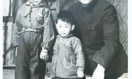 四个月孕妇吃什么对胎儿好-孕妇四个月有一粒血粒网四个月孕妇吃什么对胎儿好知识网站,分享孕妇四个月肚子疼是什么原因大全